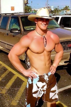 randydave69:  boner-riffic:  Thick pec’d frat boy in a cowboy hat &amp; boardshorts  Oh yeah he knows he’s a hot fucker, but I still want to suck his cock in the gas station toilet! THIS STUD blog will GET YOU OFF: http://fukbuddy1.tumblr.com/  Yee