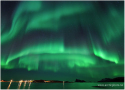 discoverynews:  Aurora Mystery Solved? A longstanding mystery about the origin of the energetic particles  that cause Earth’s dramatic aurora displays may have been solved. The electrons responsible for the auroras — also known as the northern and