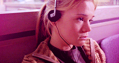 echofades:  favourite pilot episodes | dead like me [i think for me, death was just a wake-up call.] 