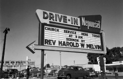 Drive In Church photo by Yale Joel, 1951