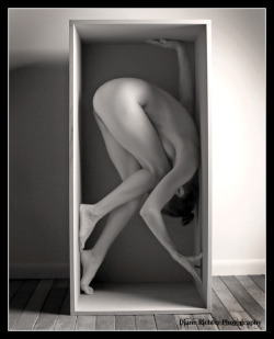 Brooke Lynne | Diane Richter From a workshop I did a couple years ago in PA. I like boxes and tiny spaces.