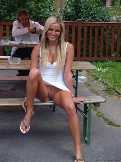 exposed-in-public:  In a little white dress on Flashing Friday from http://exposed-in-public.tumblr.com/ focus071:  very niceâ€¦ 