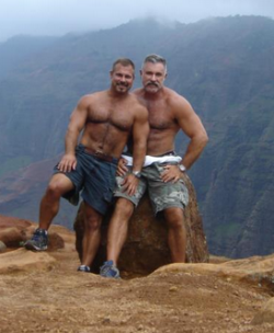 denverdaddydawg:  Perfect pecs, perfect faces, perfect fur, perfect couple 