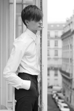 strangeforeignbeauty:  Robert Laby photographed by Baptiste Faure &amp; Tim Grenard | OUD 3.36.1 Fall/Winter 2012/13 [ b&amp;w ] 