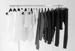 a-l-l-u-r-e-e:  *Black and White fashion blog* 