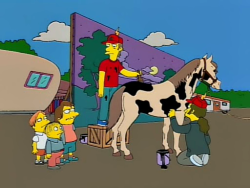  - ¿Señor, por qué no usan vacas verdaderas? - Ah, porque las vacas no se ven como vacas, por eso tenemos que usar caballos. - ¿Y si quieren algo que se vea como un caballo? - Pues amarramos un montón de gatos y ya. 