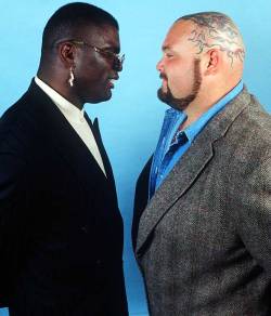 BACK IN THE DAY |4/2/95| Lawrence Taylor defeats Bam Bam Bigelow at Wrestlemania XI