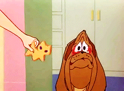 blackladyjeanvaljean:  three-trapped-tigers:  boara:  HE THOUGHT HIS LIL FRIEND GOT BAKED INTO A COOKIE I AM 100% DONE AWHH  jesus christ this is so sad why would you do this   I cried at this when I was a kid