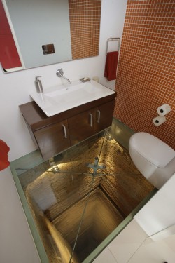 micthemicrophone:  pedropoppens:  kamen-rider-equine:  kenraves:  thearchtivist:  Bathroom with glass floor, overlooking a 15 story elevator shaft.   Well that’d get me to shit pretty hard.  I could not use that bathroom… I just have a thing against