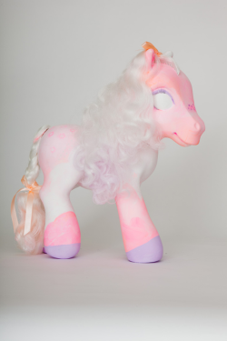 sweetstreetsla:  Pony by Japanese artist eimi. My Little Pony Project opens Saturday! 
