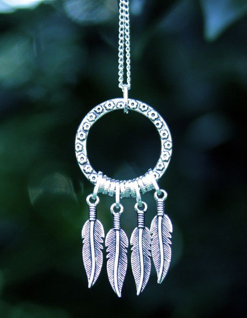 dreamcatcher-necklace | Tumblr
