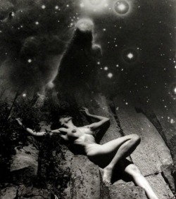 Nude Under the Stars by André de Dienes, 1955Also  R