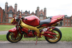 if ironman rode a bike instead of flying? that would look so badass 8)  1998 Kawasaki Ninja ZX-9R
