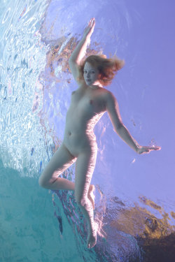 Underwater naked