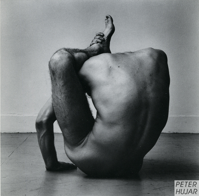 Nude Male Contortionist 112