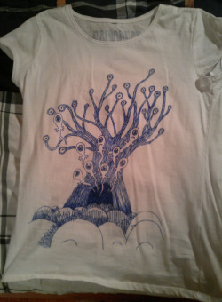 This is also my handmade t-shirt One of my favoute, but I&rsquo;ve lost, when I was in Italy :C