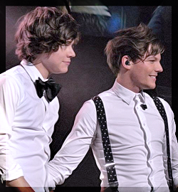  Larry Stylinson in just one night.  Credits to pictures: x | x | x 