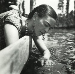 yayitaramos:   Frida Kahlo on a boat in Xochimilco,Mexico City (1936)   
