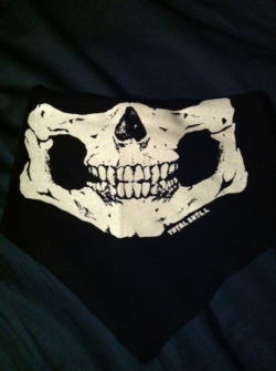 My total skull face mask from the rob zombie show last night!  Ive been wanting one of these for awhile now!
