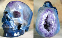 spiritprincess:  thedopestrican:  bongalope:  How awesome is this!!?!?!  Dope asf   my life will not be complete until i have a crystal skull