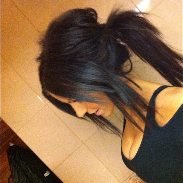 Selena gomez high ponytail hairstyles