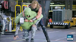 sam4books:  a-cumberbatch-of-cookies:  pernillo:  thorhead:  I CANT STOP LAUGHING THIS IS HOW THEY FILMED THE HULK/THOR FIGHT SCENE HELP  SEND HELP  THESE WILL BE THE BEST BEHIND THE SCENE EXTRAS EVER.  HE LOOKS LIKE A TURTLE