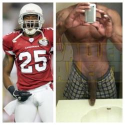 bubblebuttland:  stoppfeenin:  stoppfeenin:  (Cardinals) Eric Green &amp; his DONKEY dick   My white booty and dick are open and willing to take care of that huge fat black donkey dick