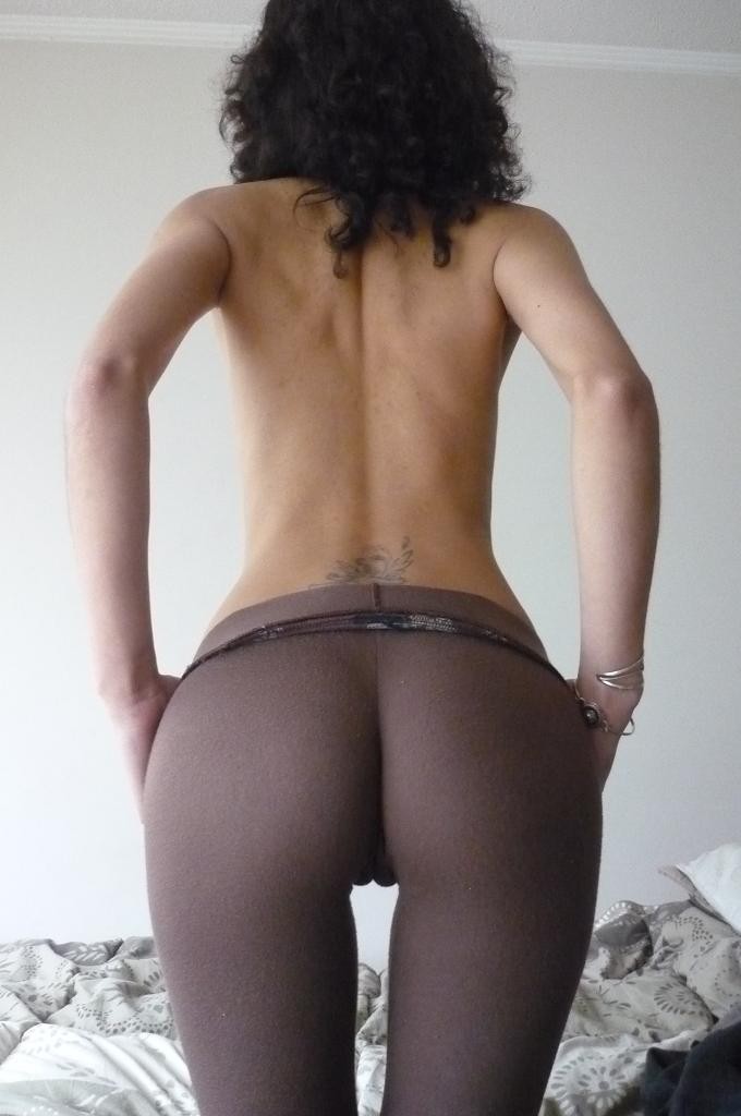 Shiny yoga pants ass
