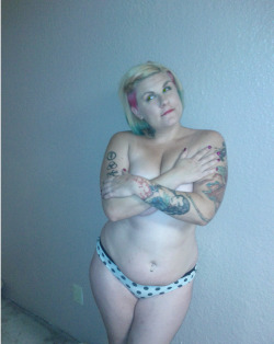 chubby-bunnies:  So, I never take pictures of myself nowadays let alone post a half nude of me for 18,000 people to see. But you know what? I DO love my curves and my chub. They do not define who I am as a person and they make me look sexy as hell, so