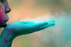 omggurneet:  chazkeats: astickfigureillustration:  unsolnosilumina:  Holi, the Hindu festival of colour. (x)  This has to be the most beautiful celebration on the planet.  #yay #pictures of the ACTUAL FESTIVAL instead of pictures of a bunch of white