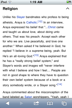 tellittoreadersdigest:  exhale-the-vile:  See? Not all religious people are assholes. Not even Tom Araya  Tom Araya is just generally one of the nicest dudes around  &ldquo;god hates us all&rdquo;?it&rsquo;s still really hard for me to understand how