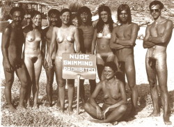 ohnesans:  nude swimming prohibited 