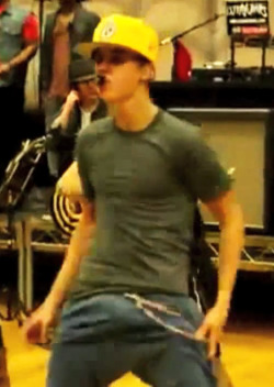 Justin Bieber&rsquo;s bulge.