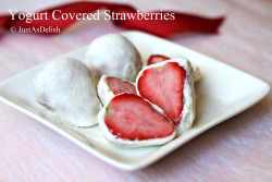 beautifulpicturesofhealthyfood:  Afternoon Snack: Yoghurt Covered Strawberries…RECIPE 