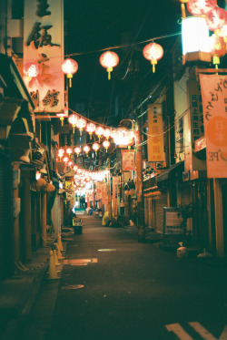 hellanne:  Chinatown (by riiiman) 