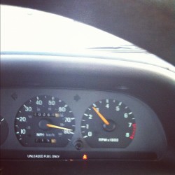 Old ass #1990 #Ford #escort was maxing out at 90mph! I can say now that I&rsquo;ve #driven a #car n the #speedometer has maxed out! 🚙💨👌 (Taken with Instagram)