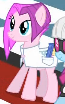 candycoats:  ask-cherry-cola:  wangyaohasaspookybutt:  Omfg so see this pony? I don’t care what anyone else says In my headcanon, that’s a dude I’m not even kidding  That’s James Alex Hairspray, he’s been mistaken for a mare plenty of times.