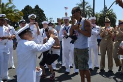  lgbtqgmh:  [Image is of a US Navy sailor in full uniform on one knee, proposing to his boyfriend]    This Is The Shit iLive For