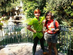 samkind:  last friday i went to disneyland and i had a mickey ice cream bar but then i saw peter pan and asked for a picture with him so he jokingly took away my ice cream saying “sweet thanks!!” bUT HE DIDNT KNOW THAT IT WAS BROKEN AND THE TOP HALF