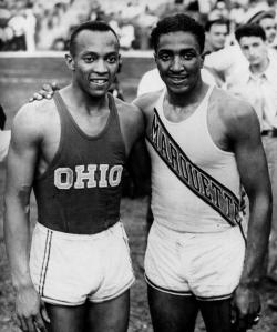 BACK IN THE DAY |8/4/36|Jesse Owens wins the 100 meter dash, defeating Ralph Metcalfe, at the Berlin Olympics.