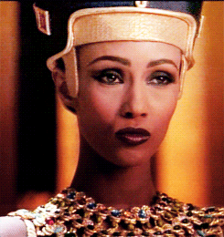 rudegyalchina:redlipstoner:dreams-from-my-father:sphinxinthenight:FAVORITE FACES:Iman as Nefertiti(Remember The Time, Michael Jackson, 1992)The bust of Queen Nefertiti.The resemblance is striking … :O    I’ll leave this here..  Black people look
