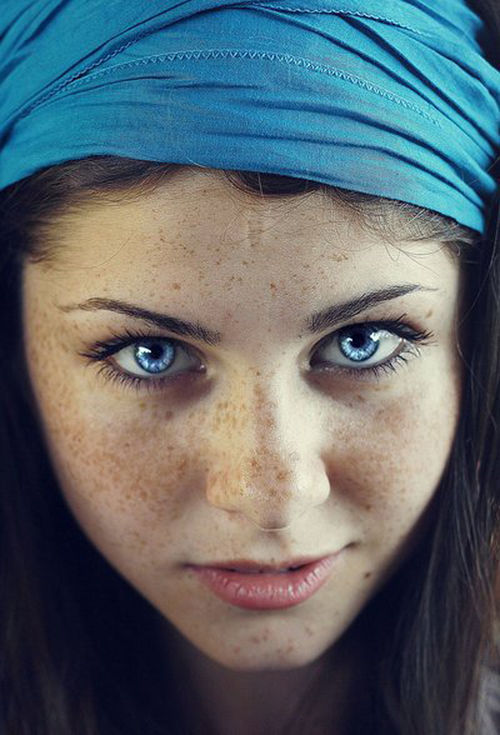 Beautiful girls with brown hair blue eyes