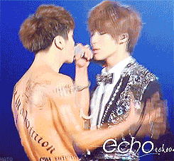 sehuns-left-testicle:  faenam:  1|25 reasons why shinee are closet gays not innocent.  whats better than this guys being dudes 