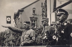 Hitler&gt;