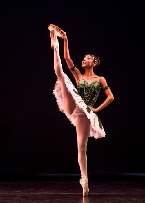 Ballet Asian 87