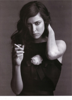 ANNA MOUGLALIS PHOTOGRAPHY BY PATRICK DEMARCHELIER STYLING BY CARINE ROITFELD PUBLISHED IN VOGUE PARIS, APRIL 2004