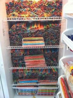 holynipples:   smilingtommo:  i kept bugging my mom about not buying me my favorite popsicles and she kept saying “lacey i will buy them i will buy them relax” and i came home one day and my mom was like “i bought popsicles”  so i go to the fridge