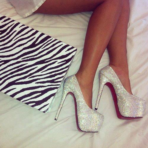 red sole black high heels | Tumblr