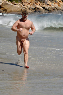 brentcage:  Nude beach run #3 More on Cageland: http://brentcageland.blogspot.com/ BCxx