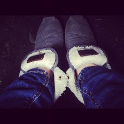 Brought out the #botas #TOMS  (Taken with Instagram)